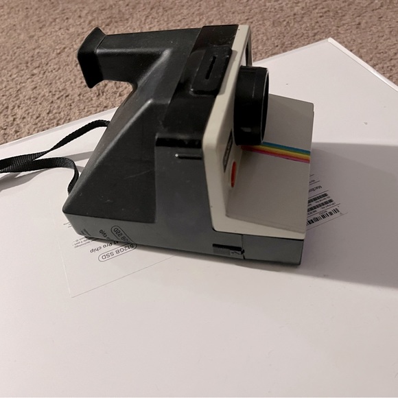 Polaroid OneStep Instant Camera - 10/10. condition - Picture 4 of 5